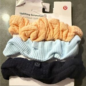 Lululemon Athletica Orange and Blue Hair Accessories Set